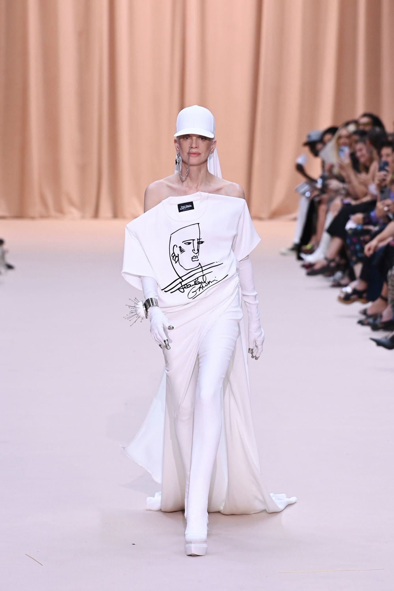 Designer Collections: Redefining Fashion and Personal Style